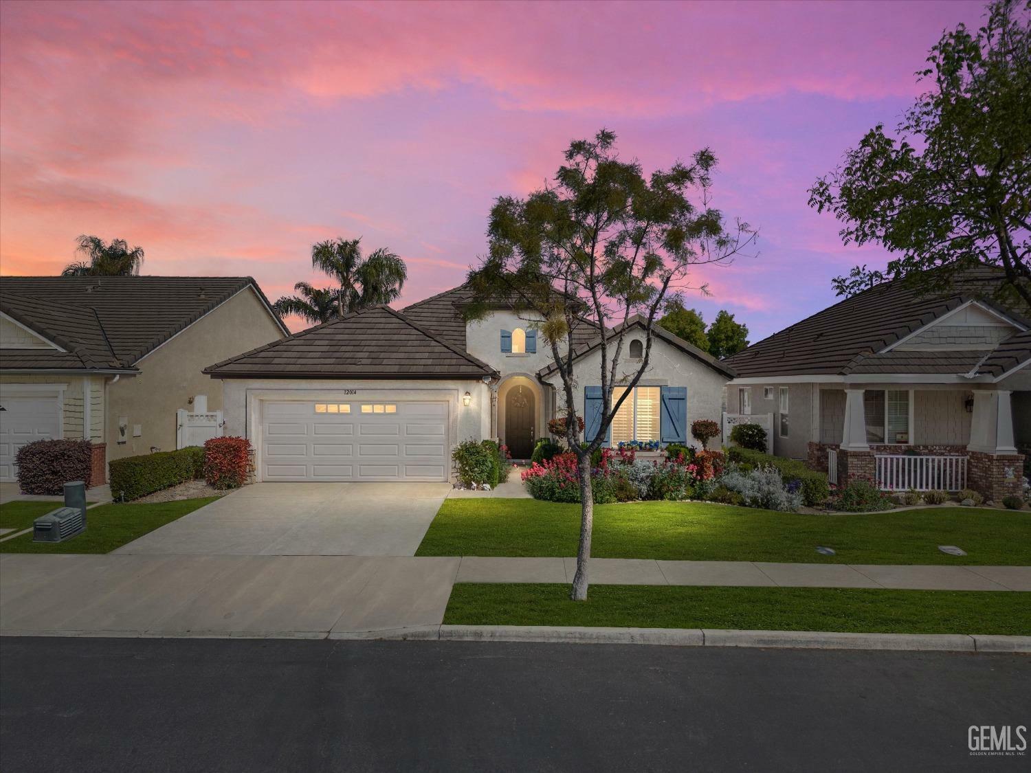 Property Photo: 12014 Winger Street CA 93312