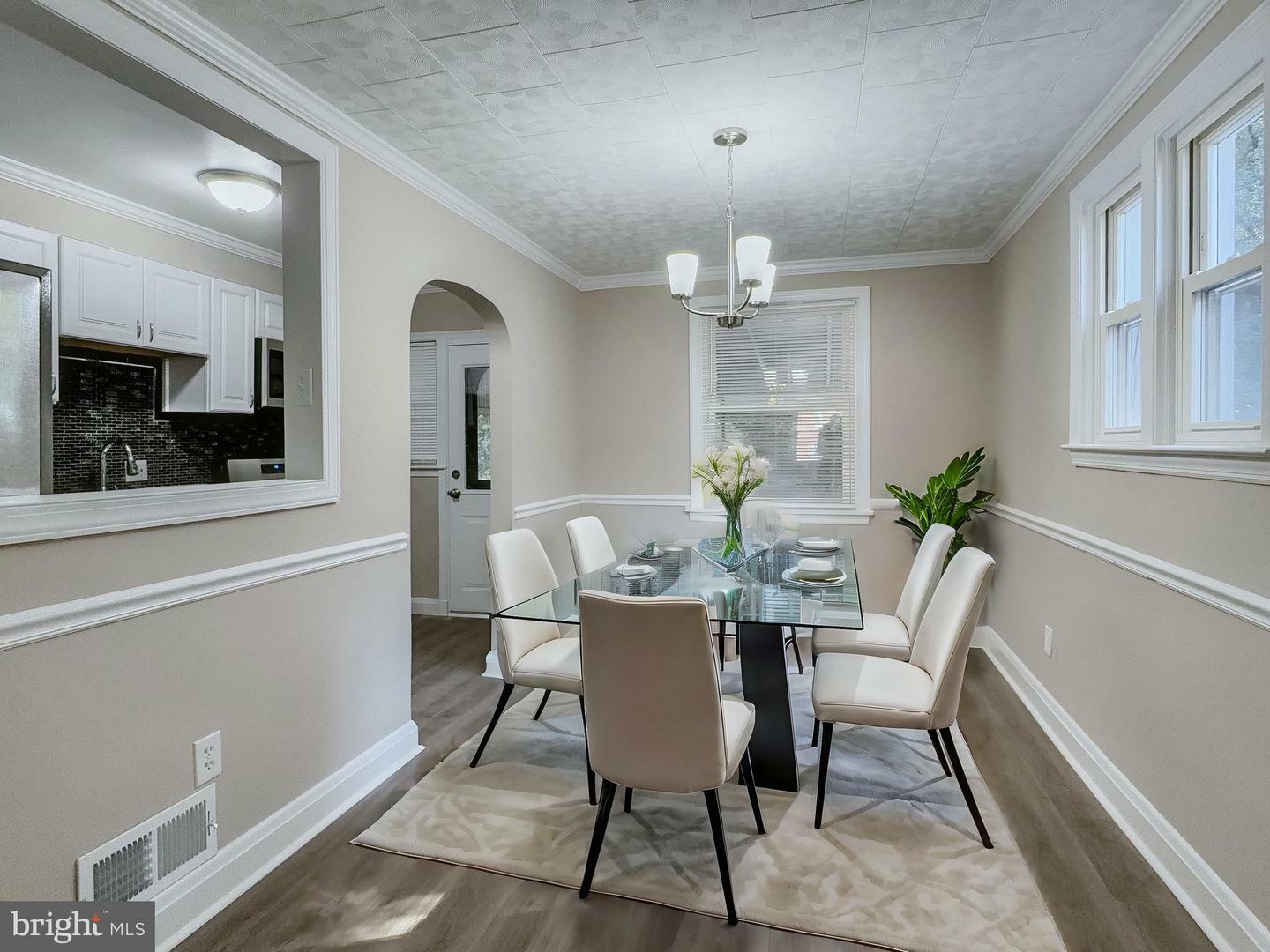 5945 Lillyan Avenue  Baltimore MD 21206 photo
