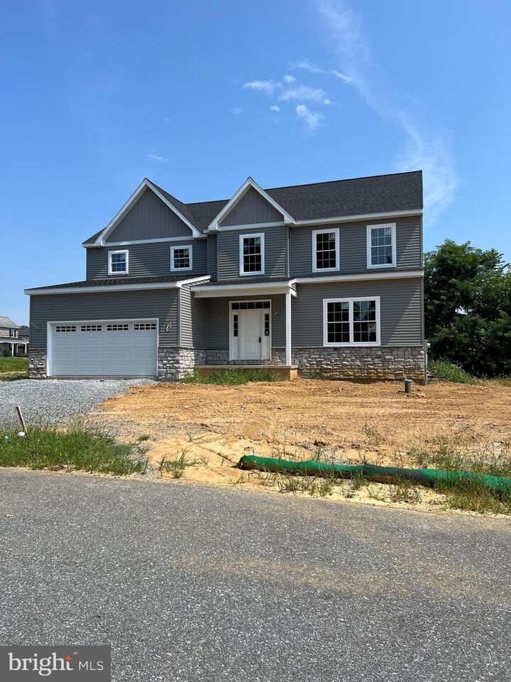 Property Photo:  103 Fairhill Drive  PA 17602 