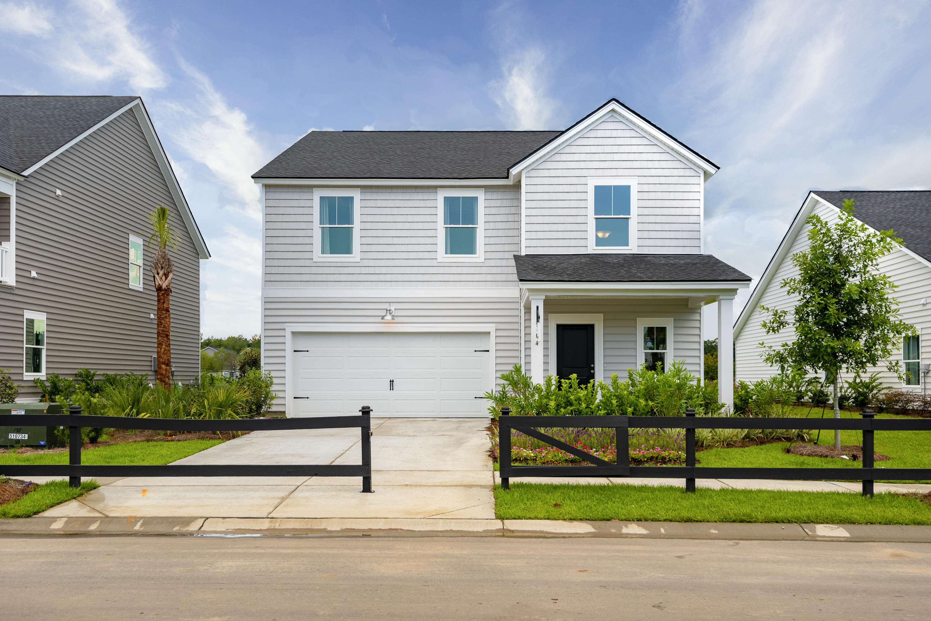 Property Photo: 590 Red Monarch Way SC 29461