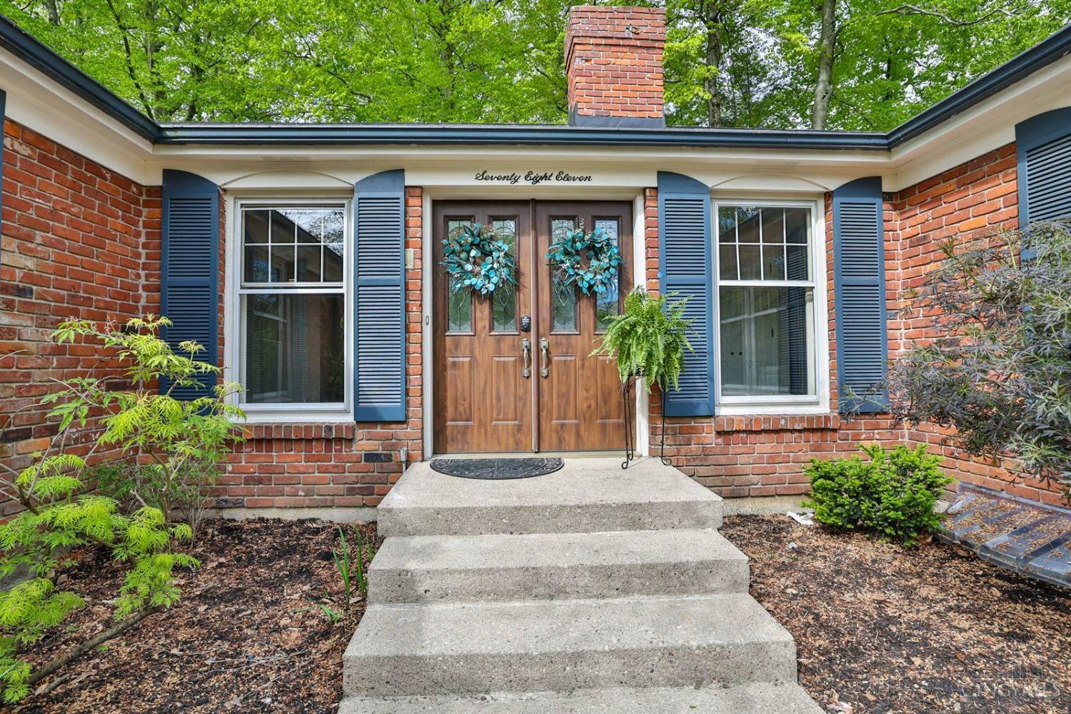 Property Photo: 7811 Shawnee Run Road OH 45243