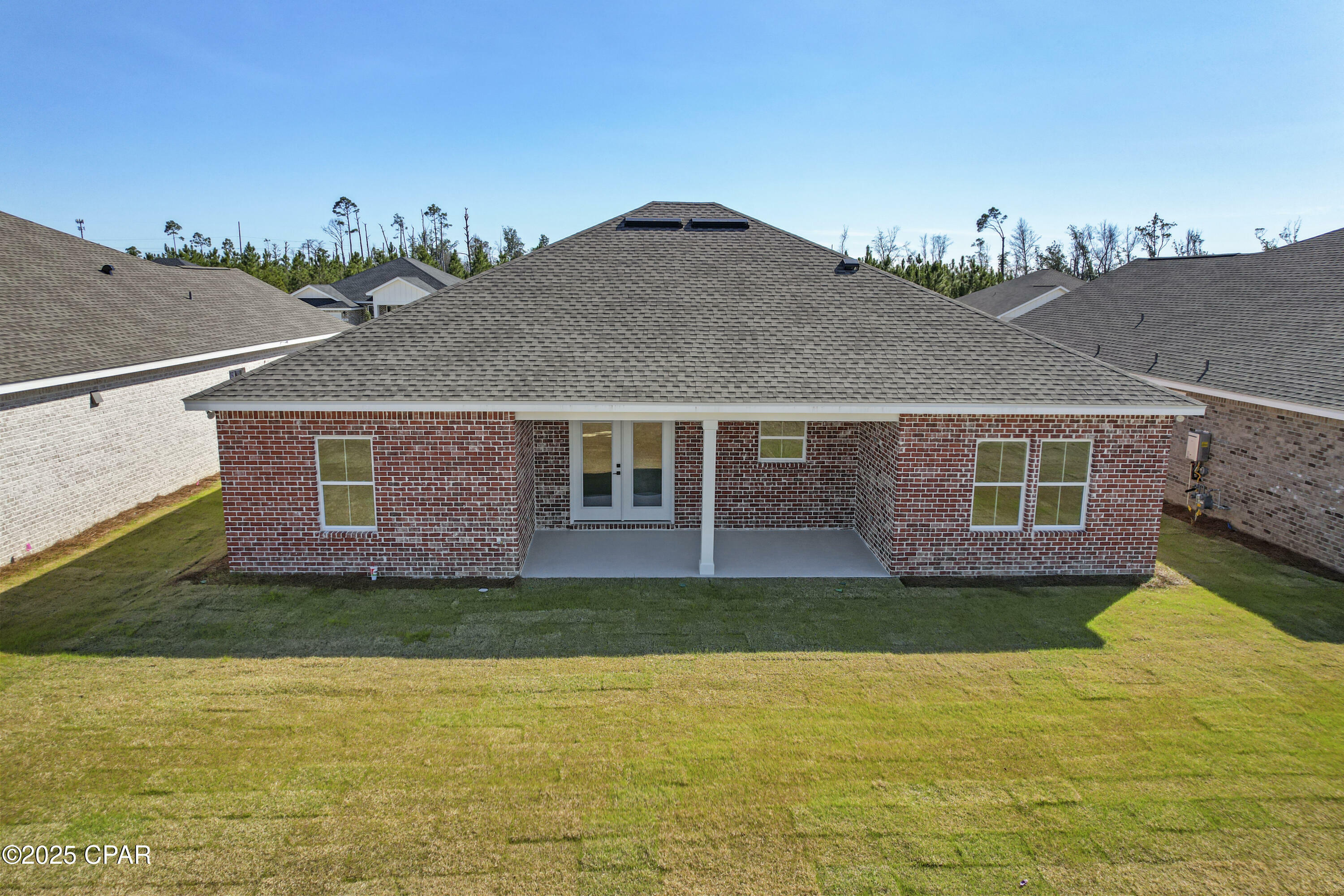 Property Photo: 3833 Red Deer Circle FL 32404