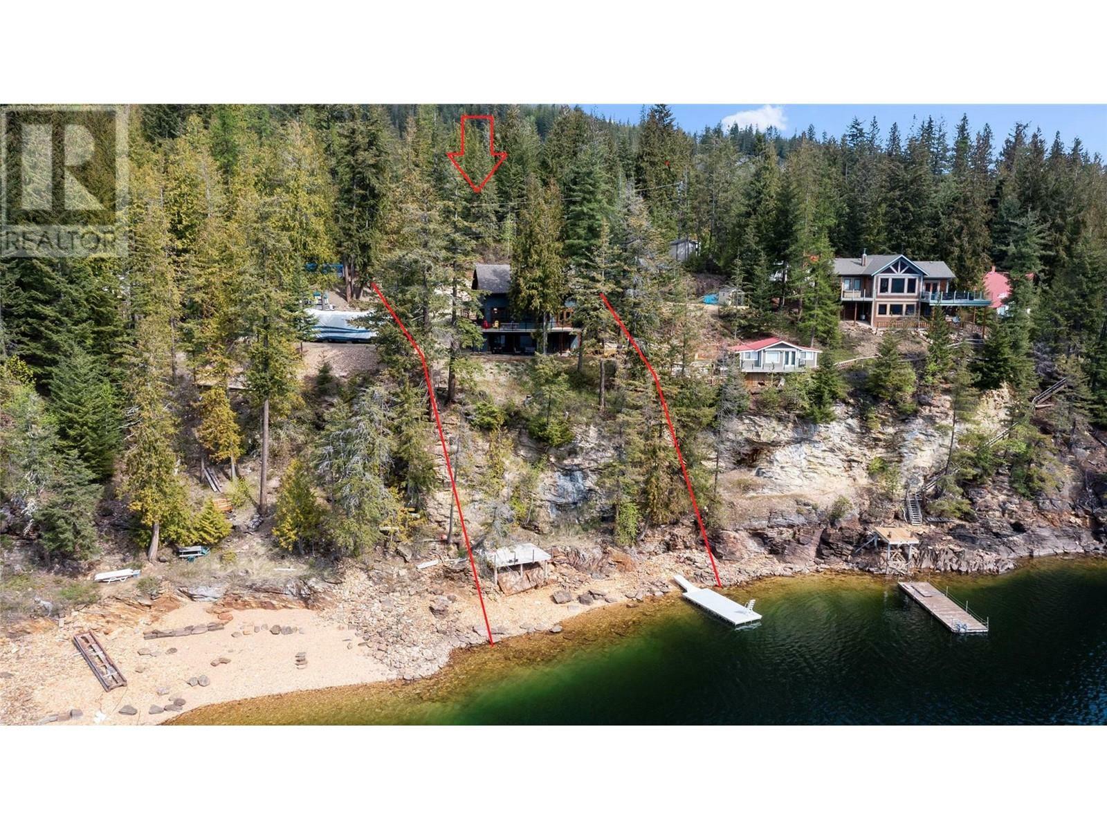 Property Photo: 6432 Sunnybrae Canoe Point Road 6 BC V0E 2X1