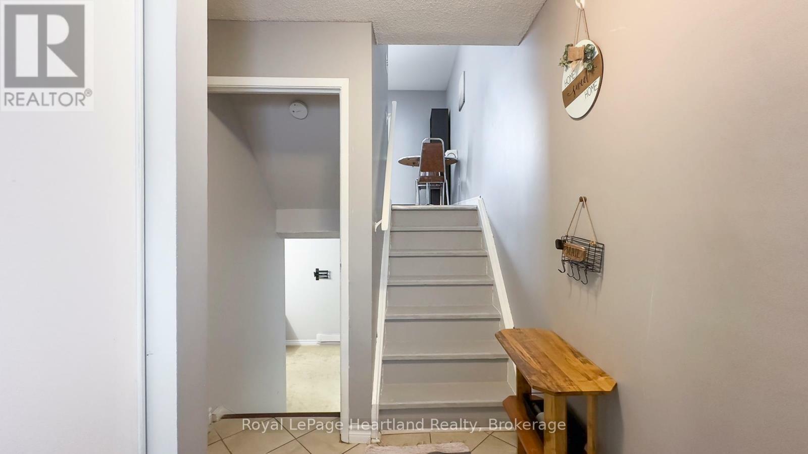 Property Photo: 666 Hunter Street ON N2Z 1S1