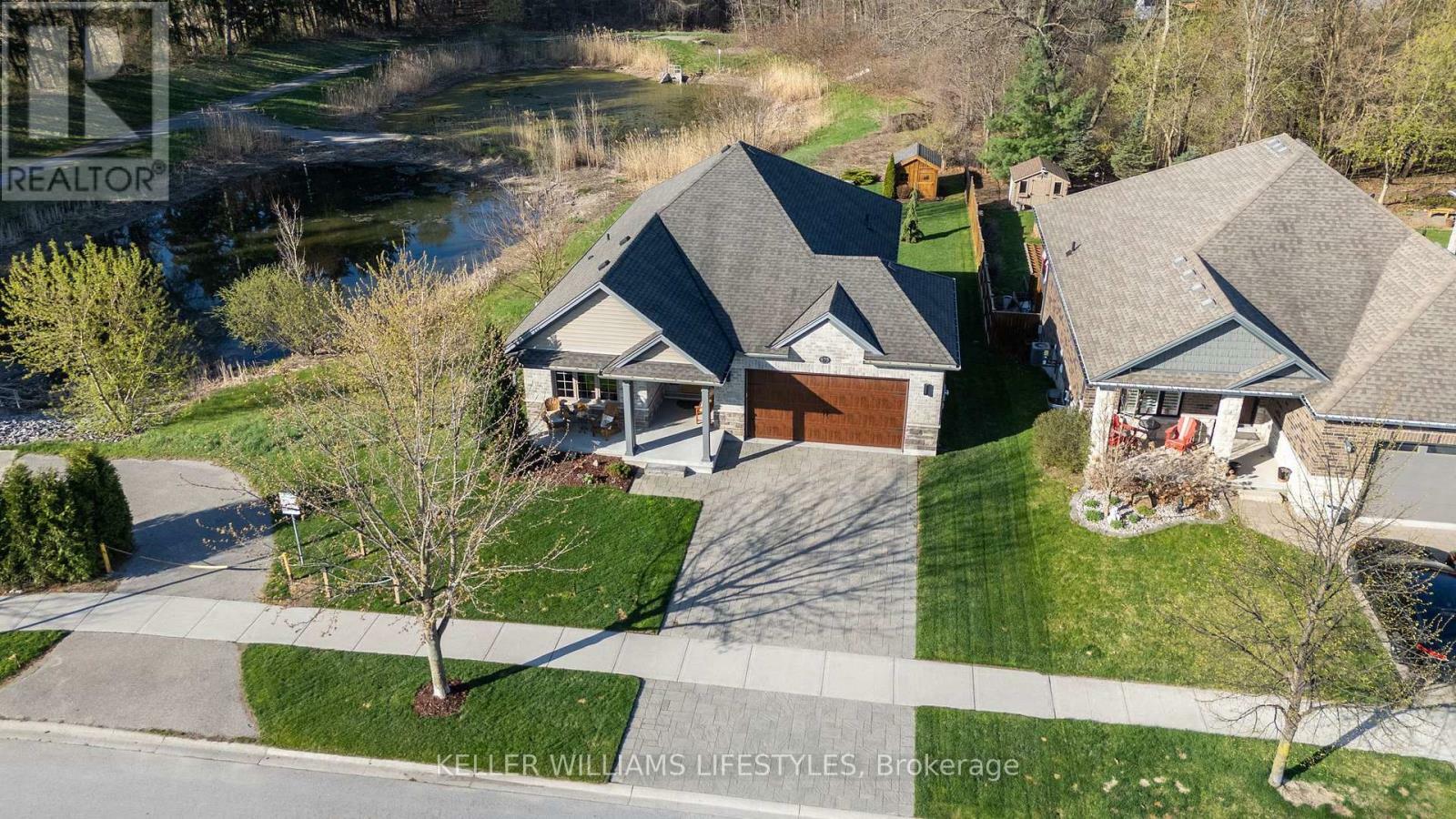 Property Photo:  675 Bennett Crescent  ON N0L 1W0 