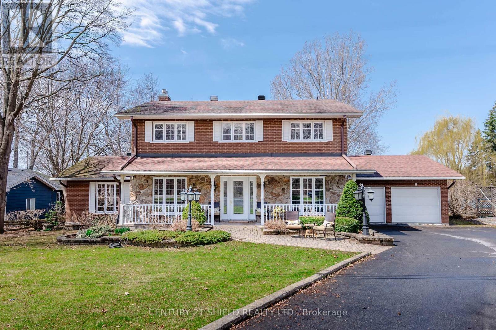 Property Photo: 16008 Lakeside Drive ON K0C 1P0