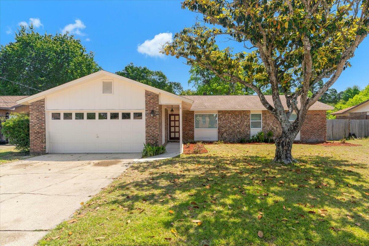 725 Dubois Drive  Fort Walton Beach FL 32547 photo