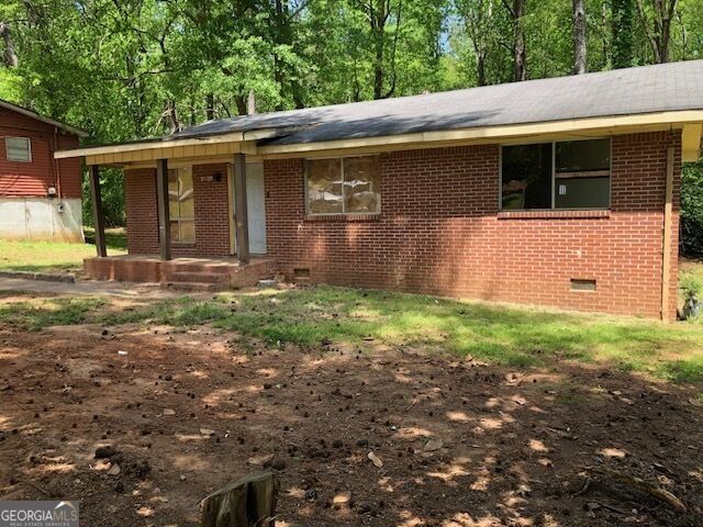 Property Photo: 6186 Green Acres Drive SW GA 30014