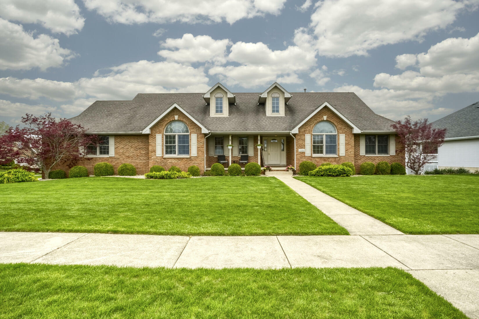 Property Photo: 13390 E Waverly Avenue IN 46373