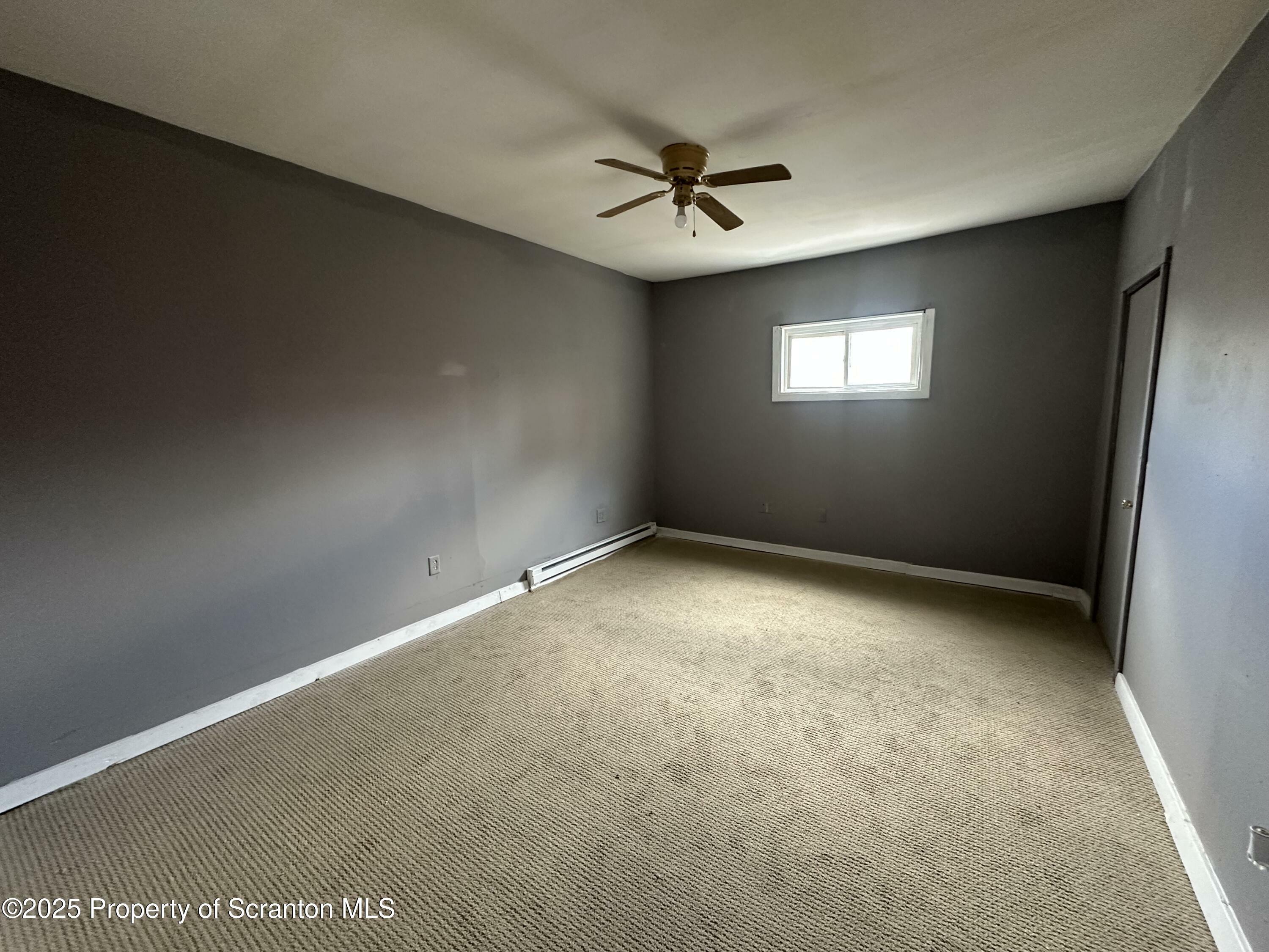 Property Photo:  127 River Street 2  PA 18447 