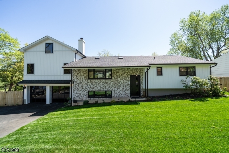 8 Rand Dr  West Orange Twp. NJ 07052 photo
