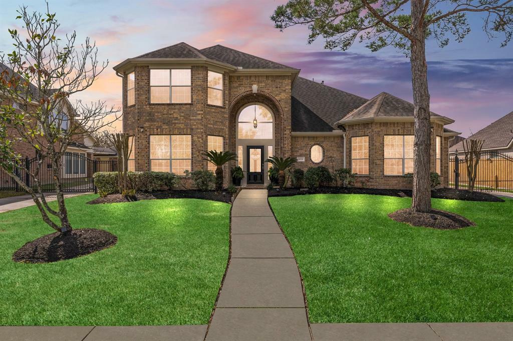 Property Photo: 1614 Noble Pointe Drive TX 77379
