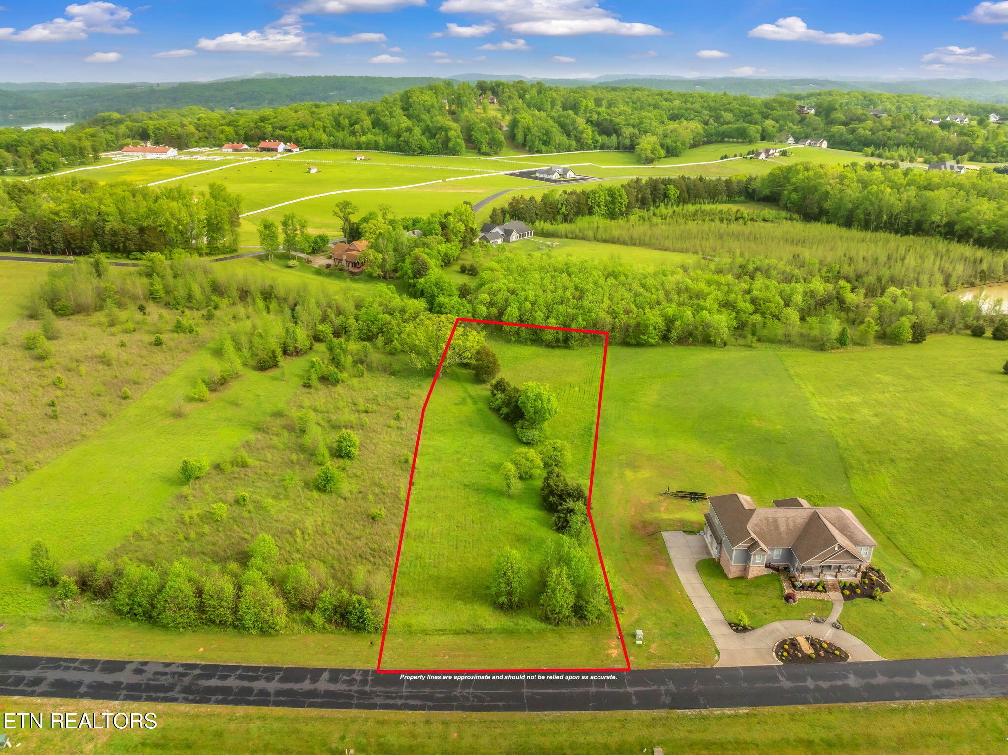 Property Photo: 443 Water View Drive TN 37854