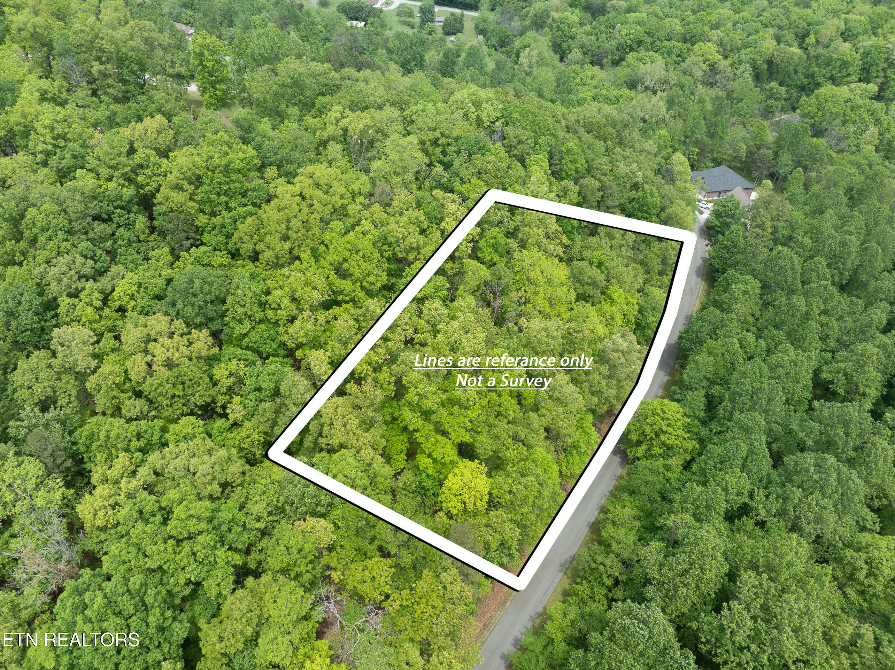 Property Photo: 211 Wahuhu Lane TN 37774