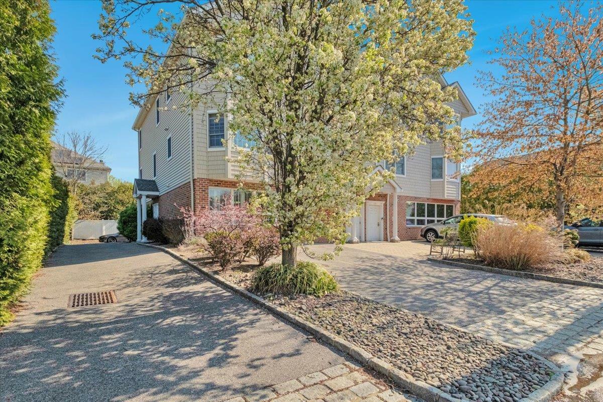 119 Montgomery Avenue B  Scarsdale NY 10583 photo