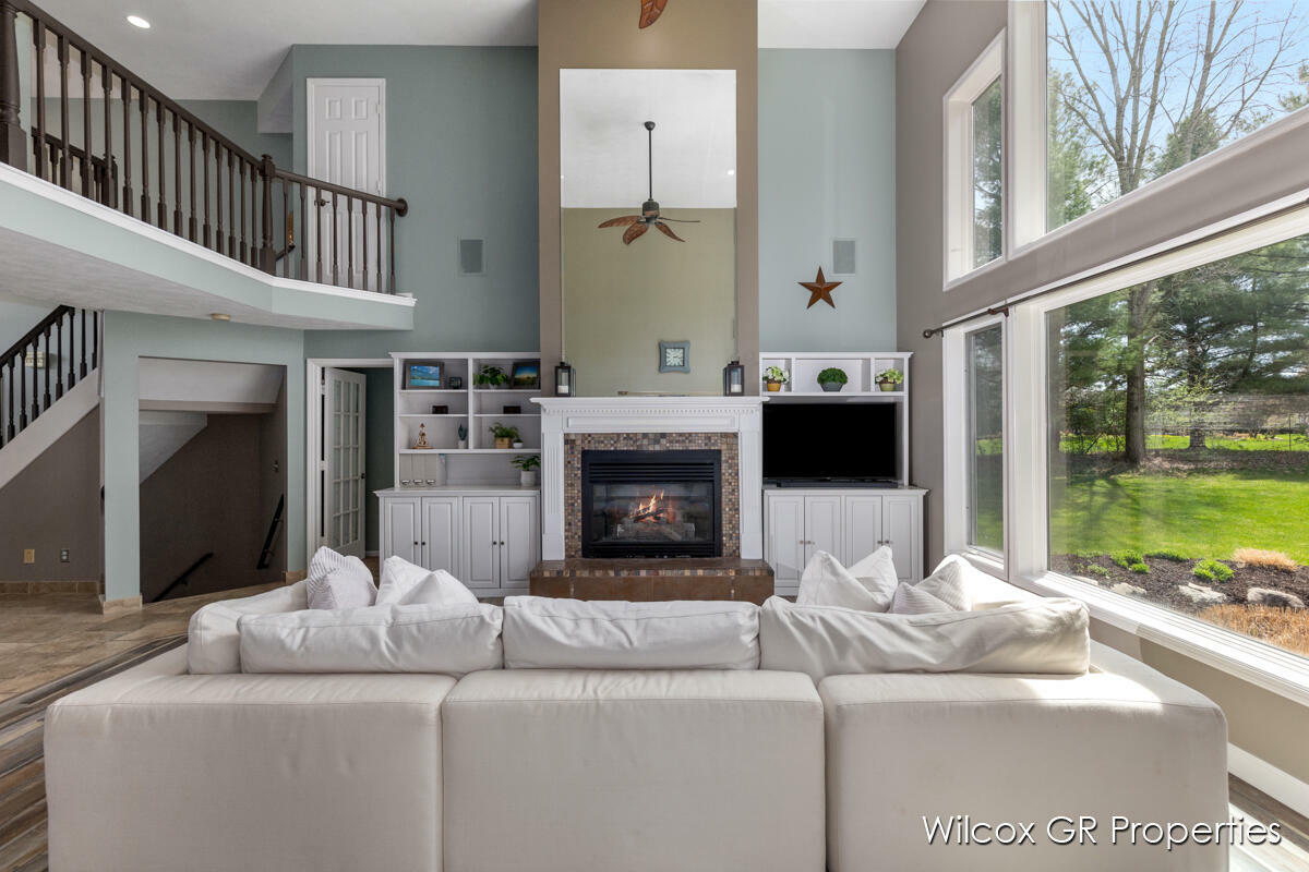 Property Photo: 5401 Grand Valley Court NE MI 49301