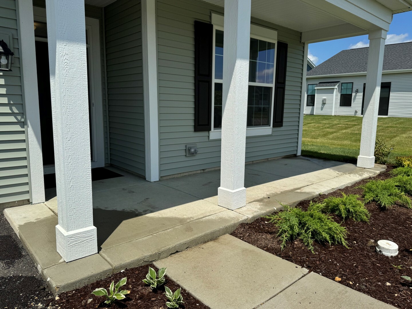 Property Photo: 713 Alberta Avenue IL 60543