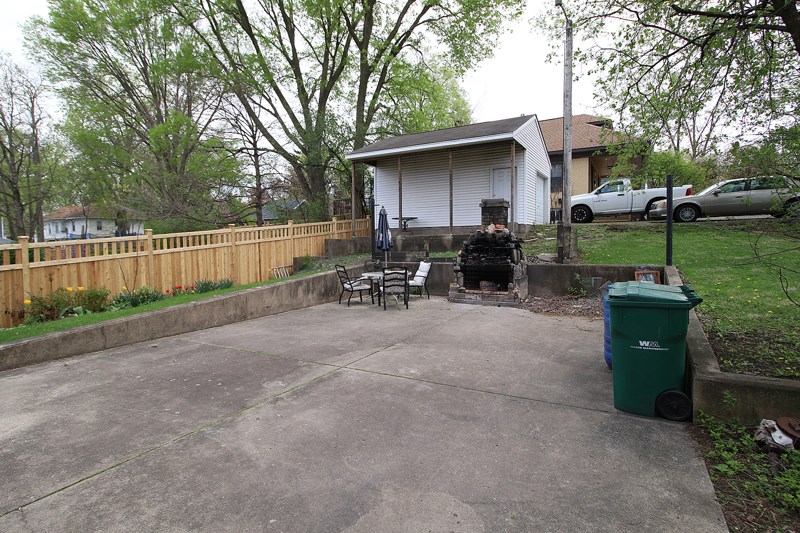 Property Photo: 200 E 11th Street IL 60441