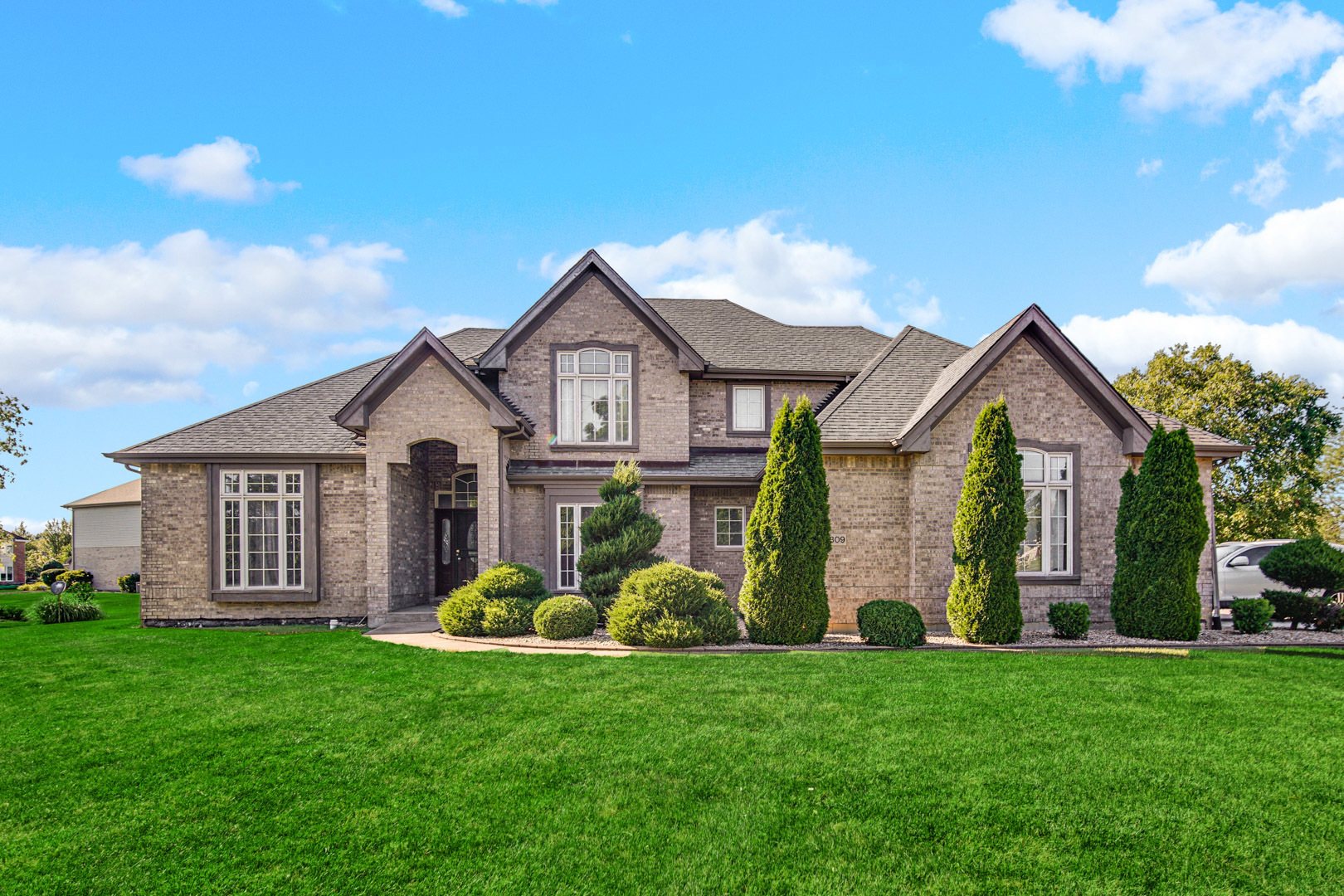 Property Photo: 3809 Ballantrae Way IL 60422