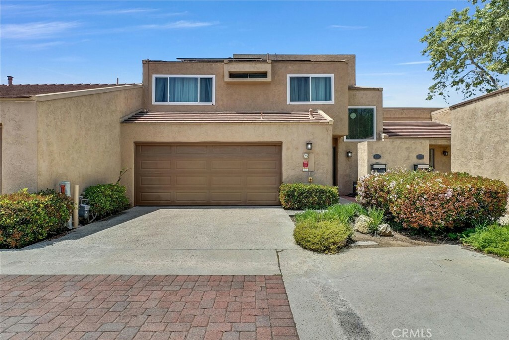 Property Photo: 4780 Escalona Plz CA 92886