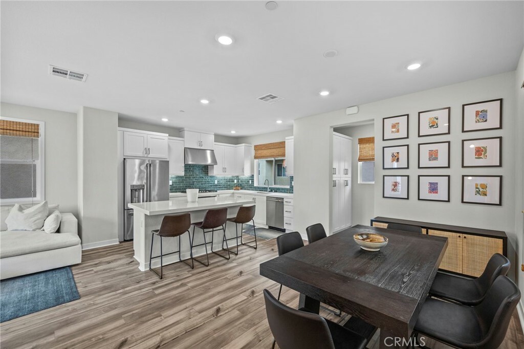 Property Photo:  31 Jubilee Way  CA 92694 