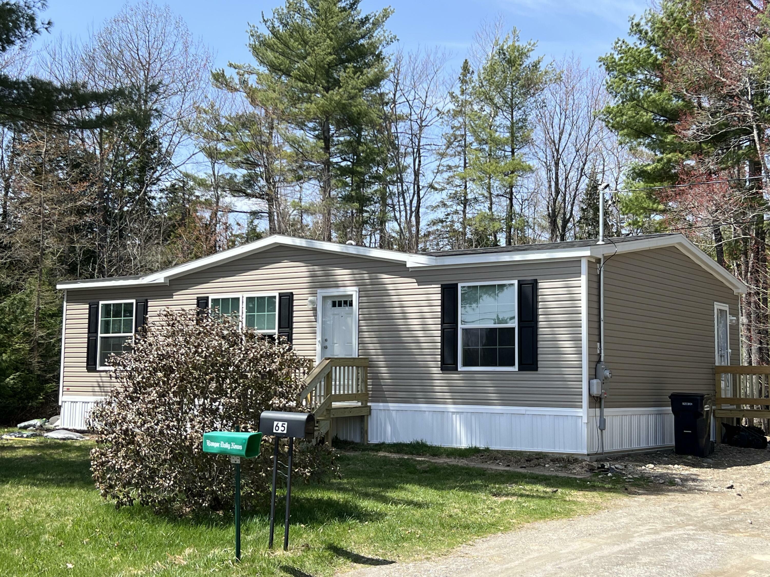Property Photo: 65 Davis Road ME 04401