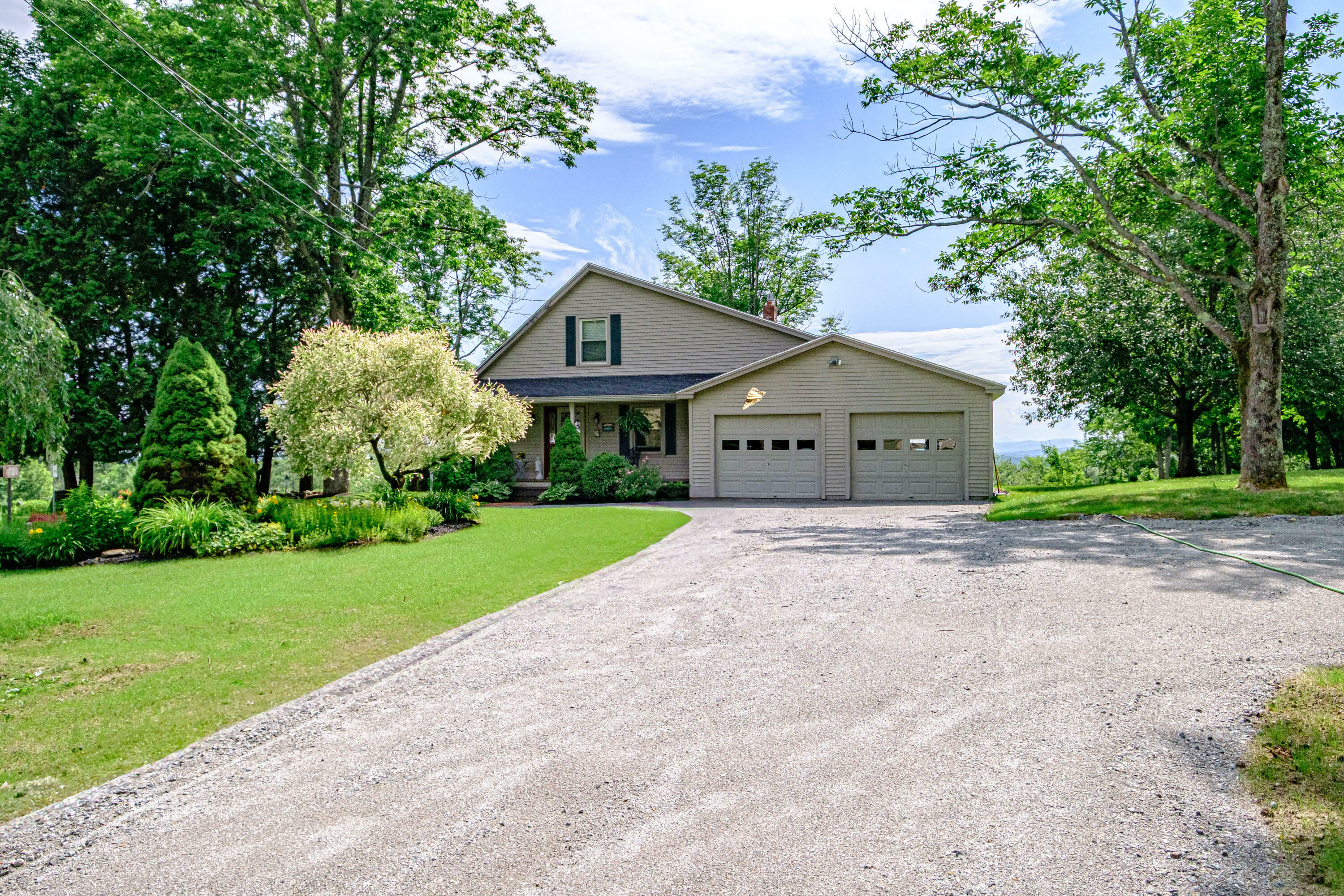 Property Photo: 438 Paris Hill Road ME 04281