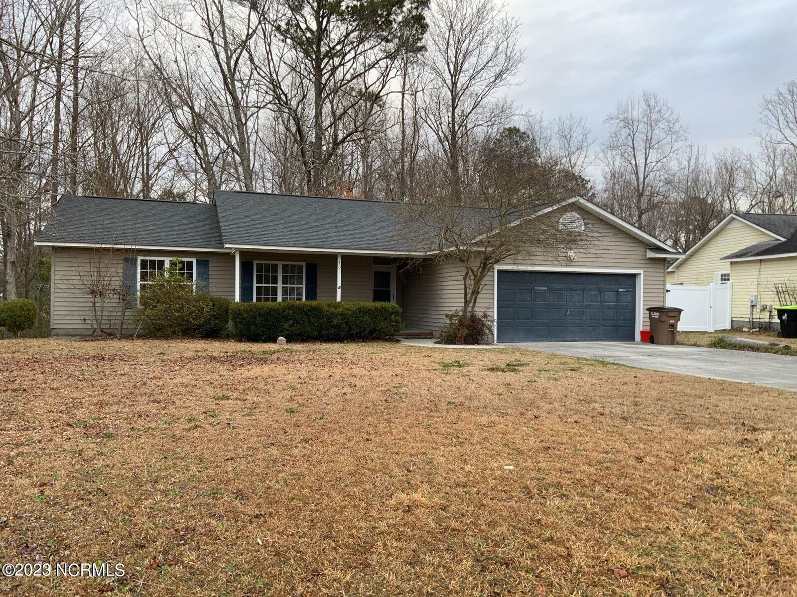 Property Photo:  305 Eider Loop  NC 28540 