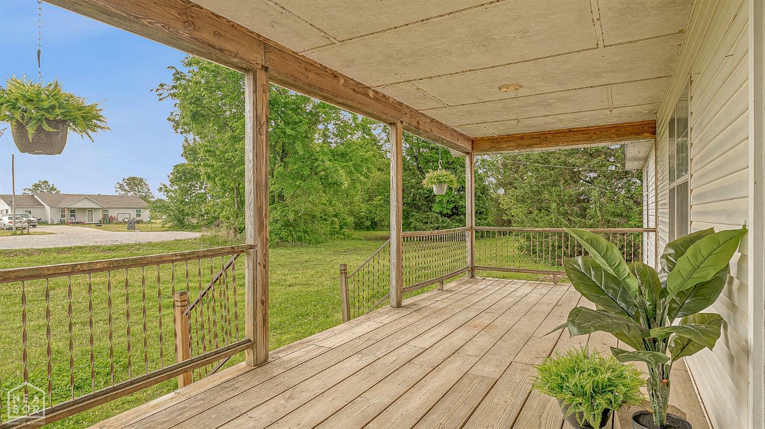 Property Photo: 192 County Road 917 AR 72417