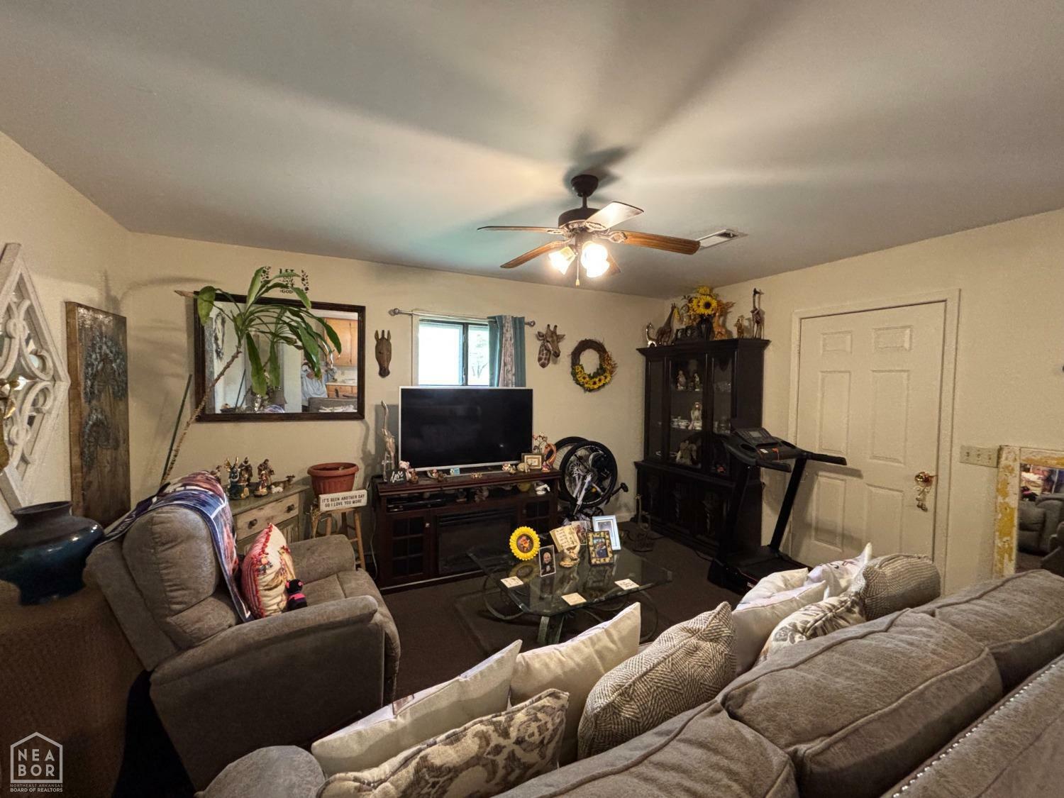 Property Photo: 204 SE 4th Street AR 72476