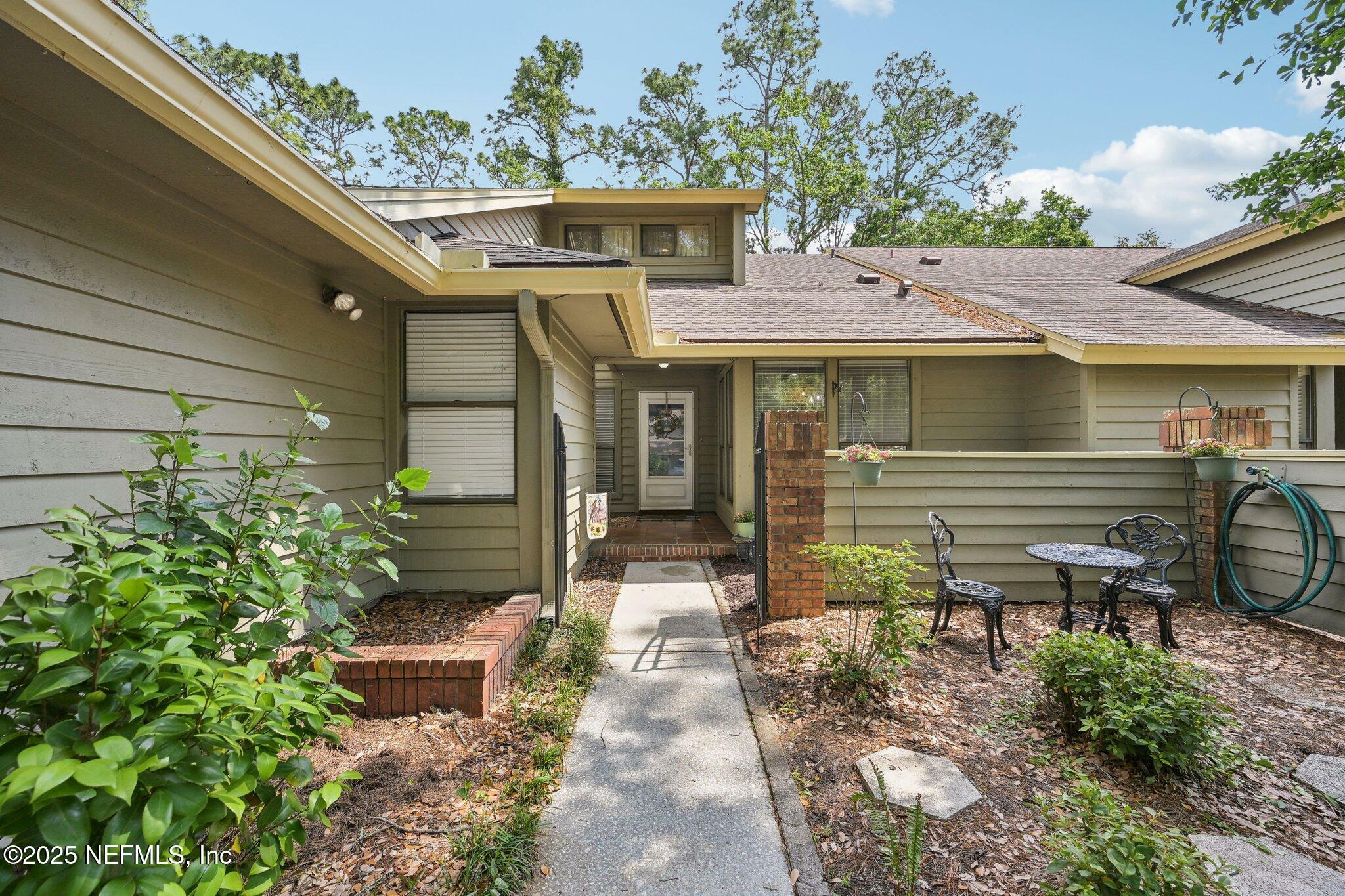 Property Photo: 585 Pine Forest Trail FL 32073