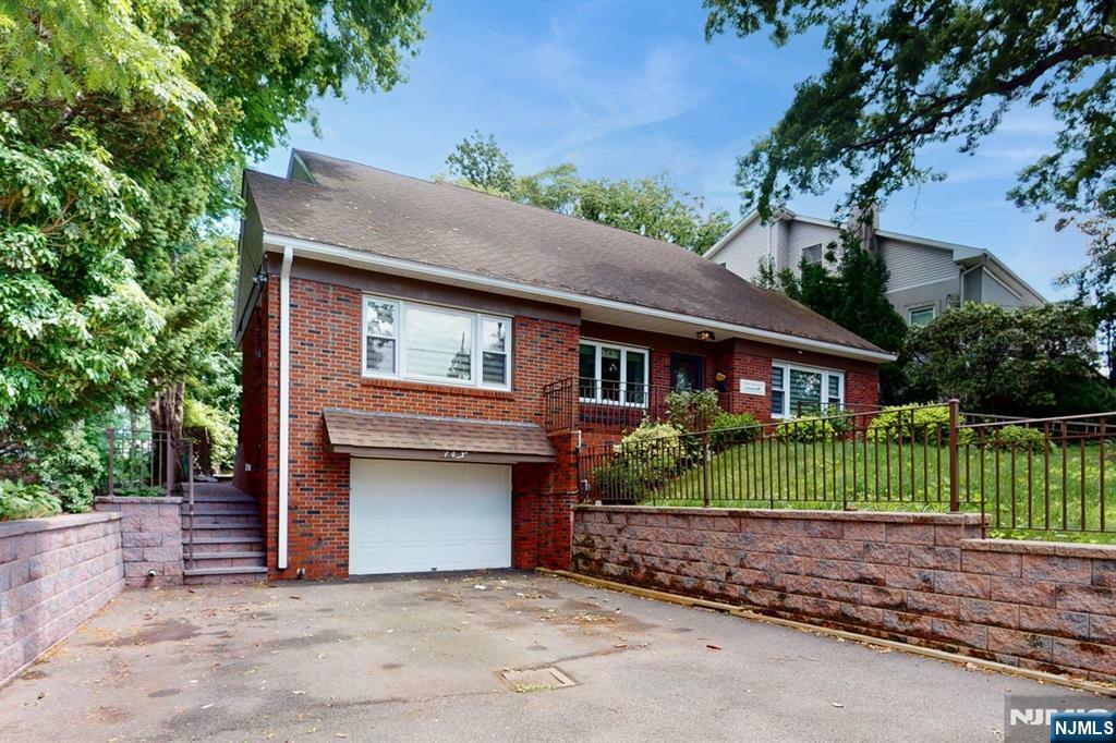 103 The Circle  Passaic NJ 07055 photo