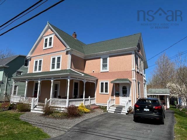 Property Photo: 23 Pleasant Street NS B0J 2E0