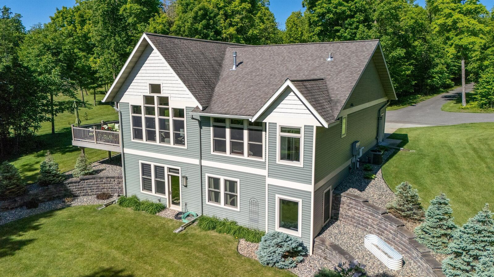 Property Photo: 140 Wild Cherry Drive NE MN 56633