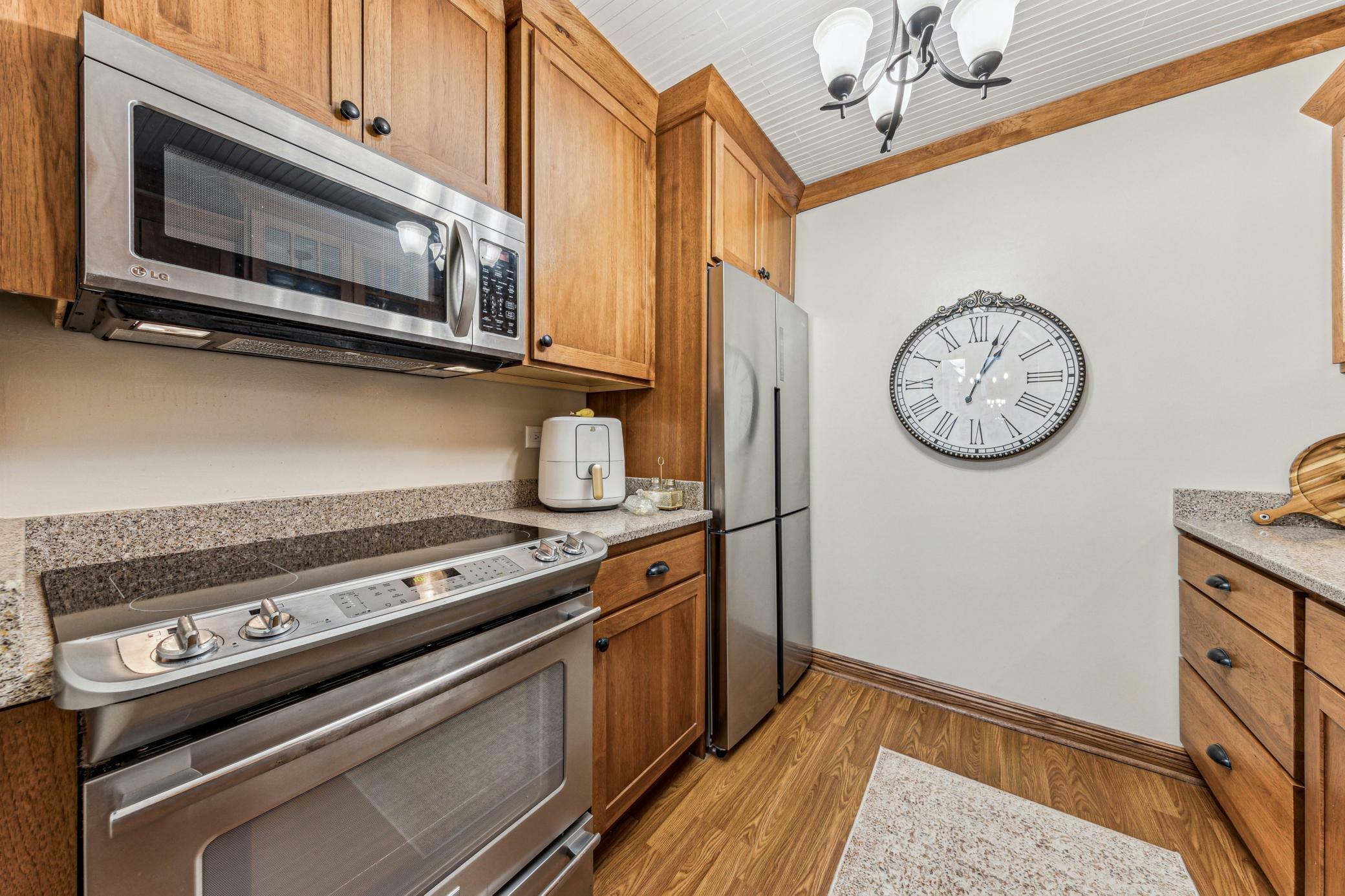Property Photo: 4045 Hodgson Road 316 MN 55126