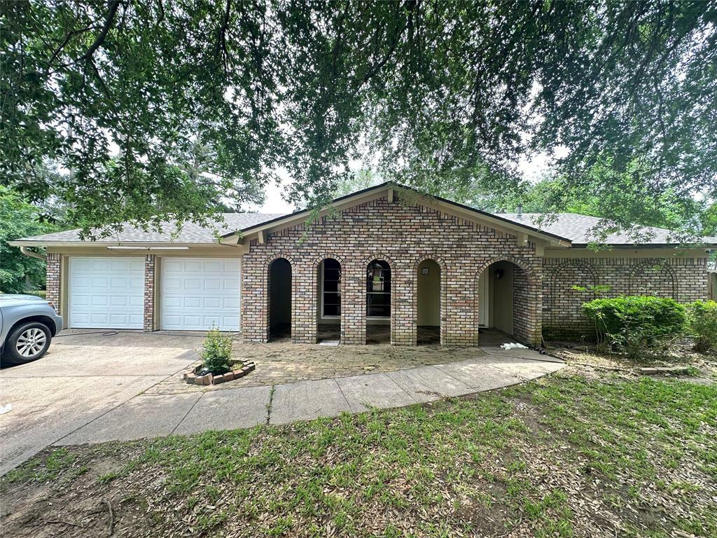 Property Photo: 2125 Shartel Circle LA 71118