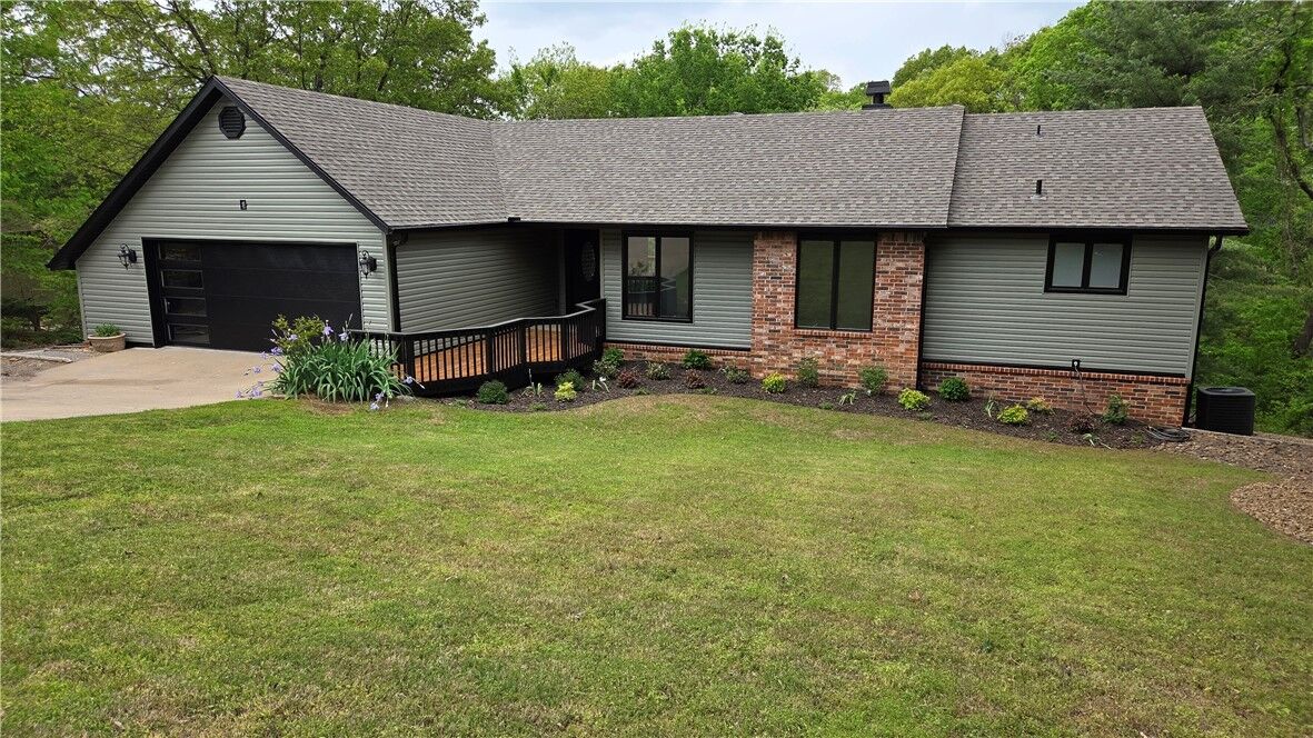 Property Photo:  12 Dunedin Lane  AR 72715 