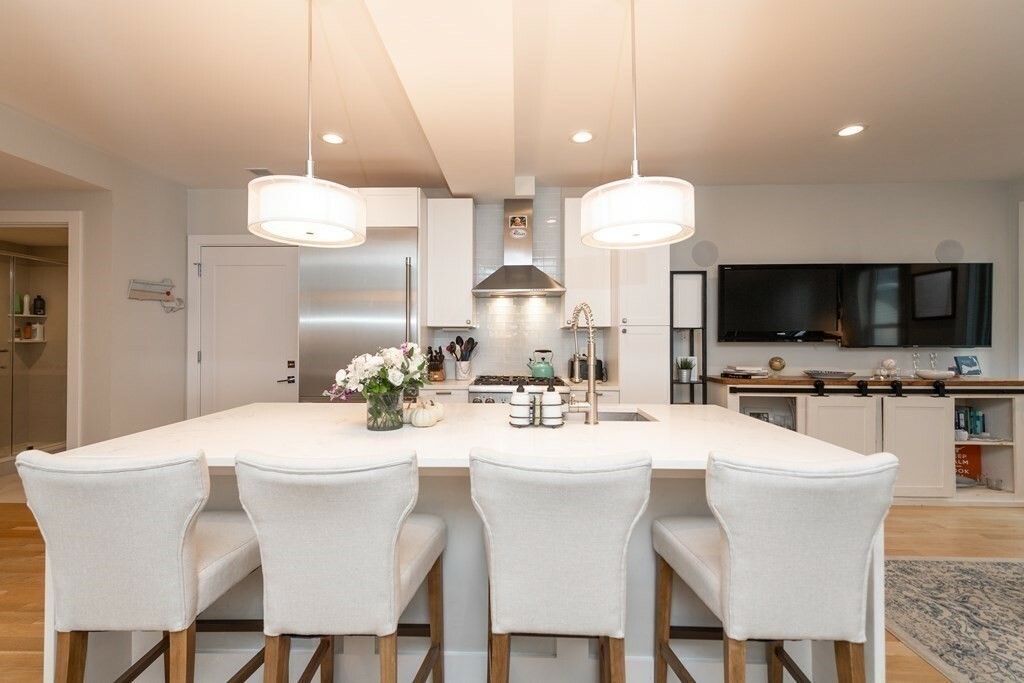 Property Photo: 280 Gold St 2 MA 02127