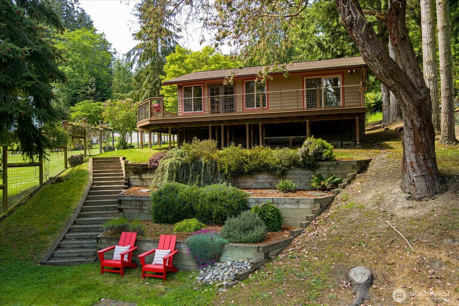 Property Photo: 1069 Honeymoon Lake Drive WA 98253