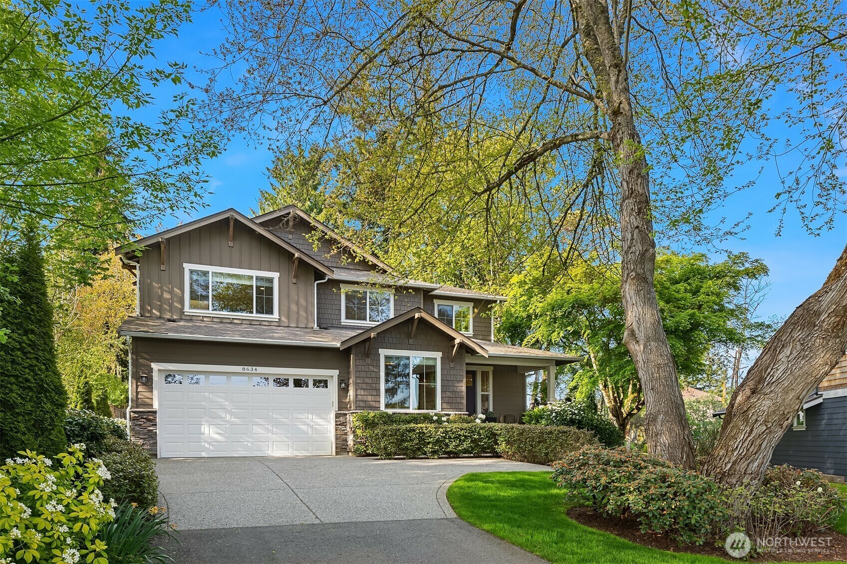8634 NE 121st Place  Kirkland WA 98034 photo