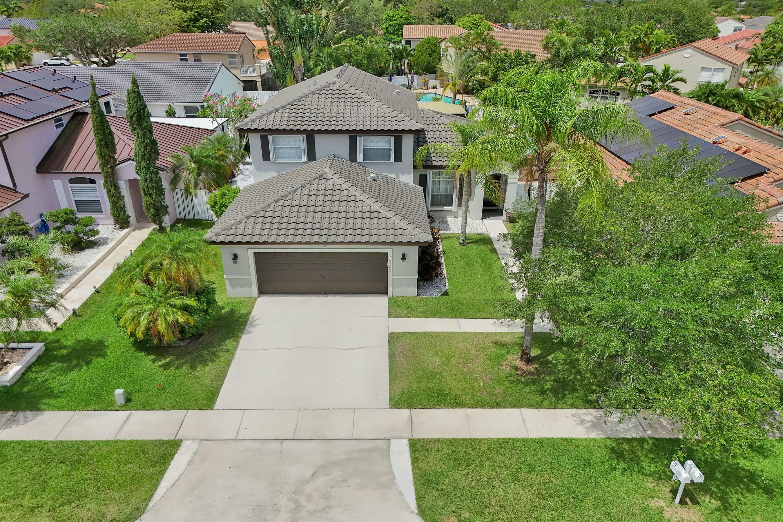 1930 NW 180th Way  Pembroke Pines FL 33029 photo