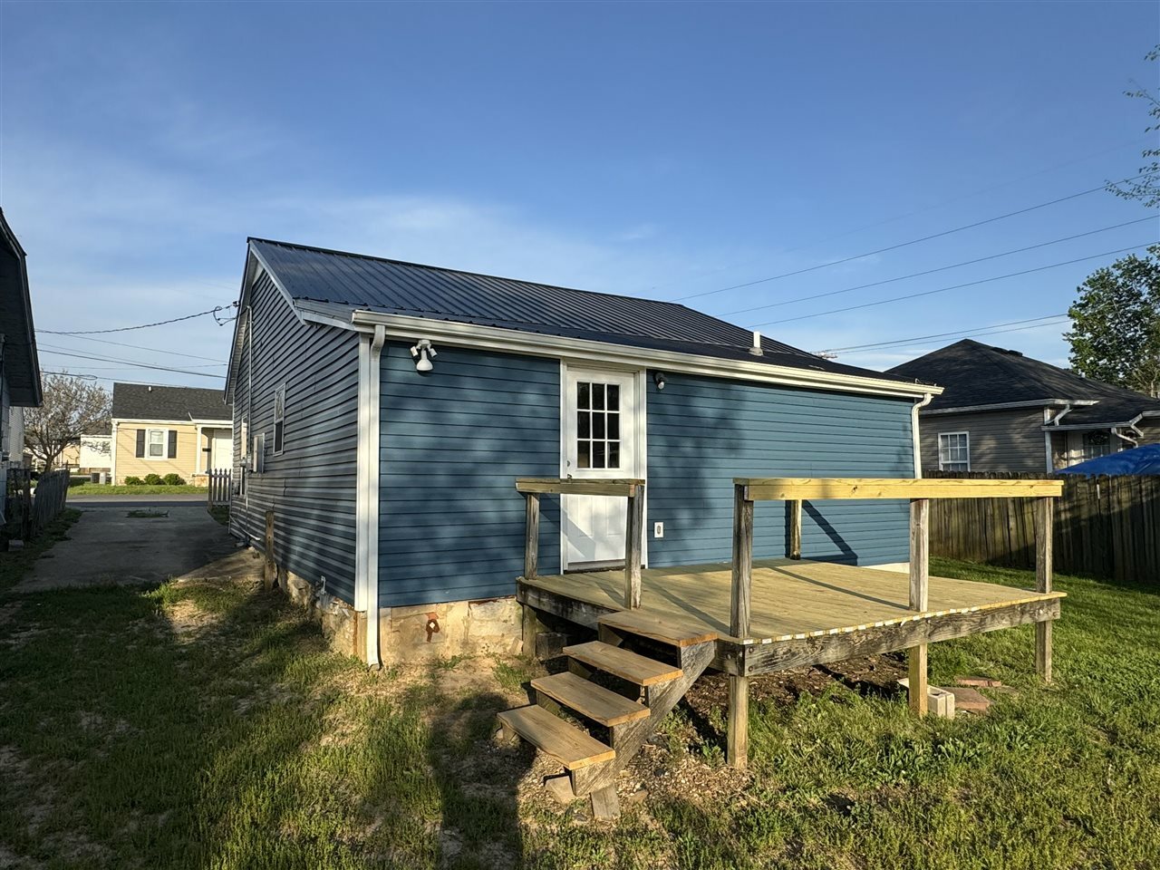 Property Photo: 1035 E 13th Avenue KY 42104