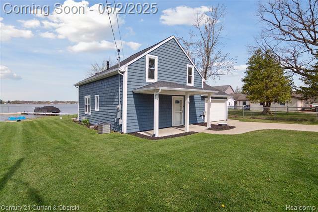 Property Photo: 421 Edgewood Drive MI 49201
