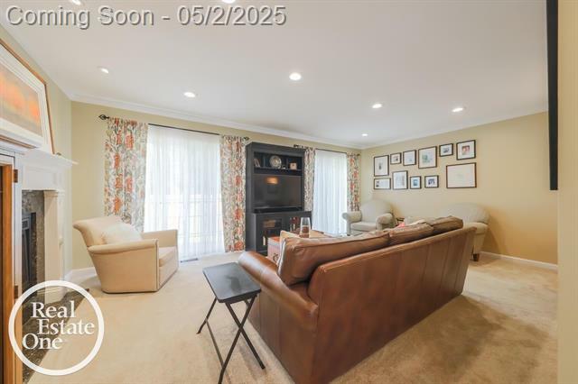 Property Photo: 1490 Saddle Lane MI 48306