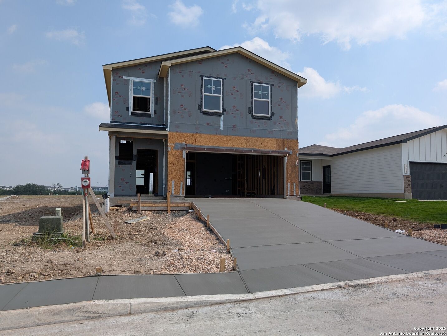 Property Photo: 2523 Dry Moss Way TX 78224