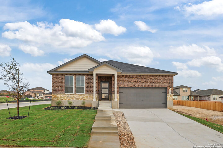6615 Comanche Valley  San Antonio TX 78247 photo
