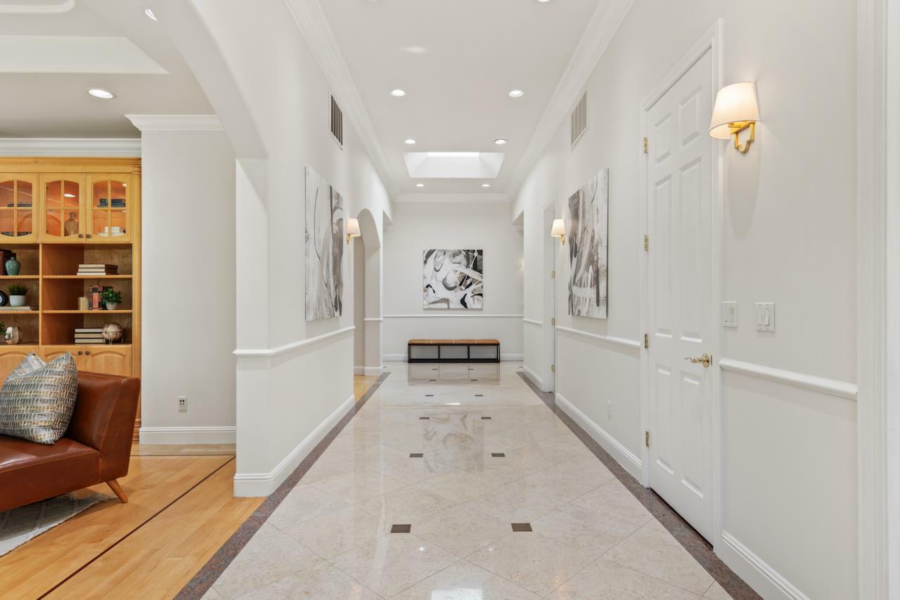 Property Photo:  1018 Loma Prieta Court  CA 94024 