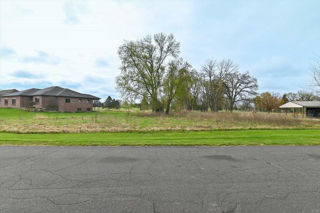 Property Photo: L17 Eldon Way WI 53534