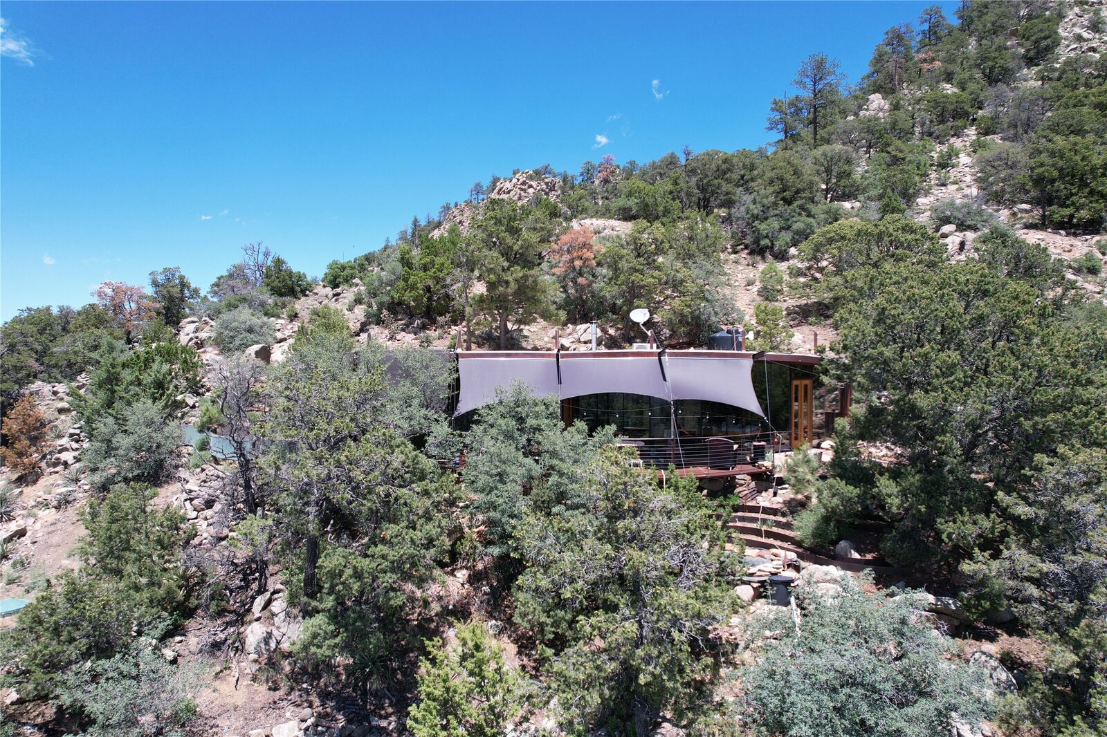Property Photo:  41 Ridge Road  NM 87505 