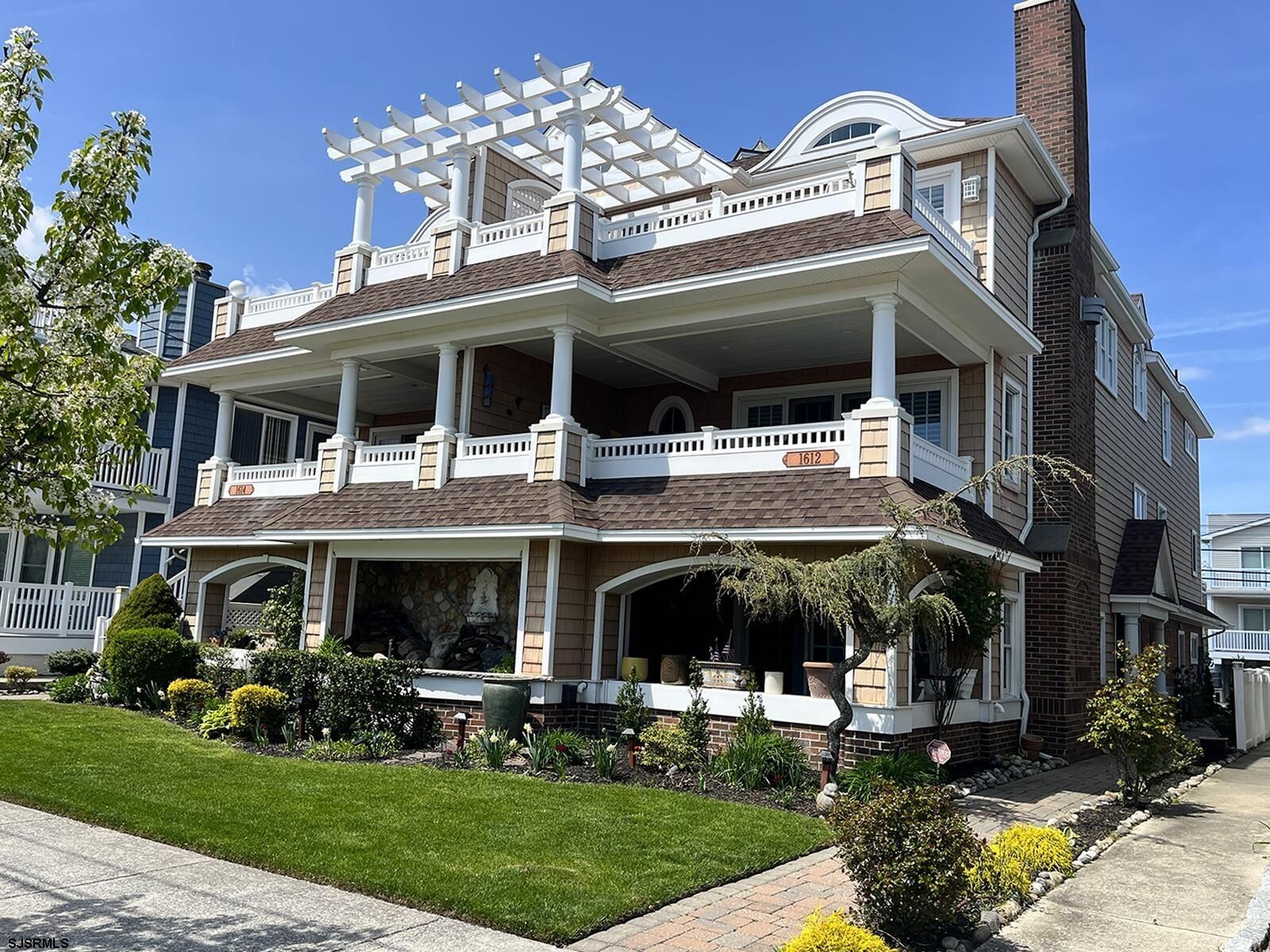 Property Photo: 1612 Wesley Ave 1612 NJ 08226